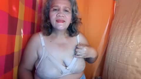 Single momma68 online show from January 20, 5:37 am