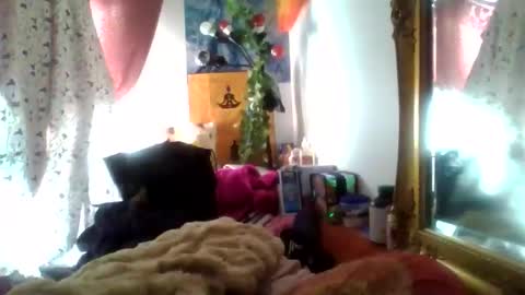 Siofra online show from October 21, 3:49 pm