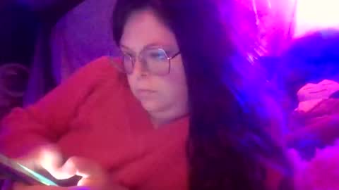 Siofra online show from April 13, 10:54 pm