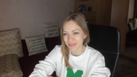 sirenasilk online show from January 13, 3:01 am