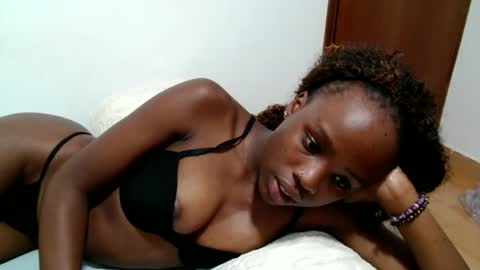 shannie online show from April 20, 6:44 pm