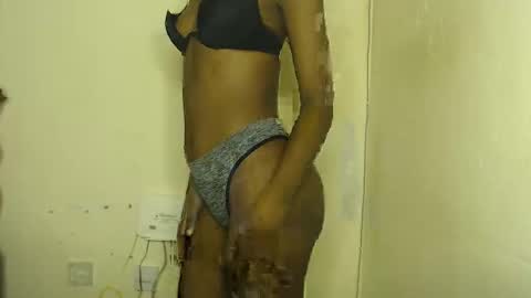 sizzly_ass online show from March 24, 7:41 pm