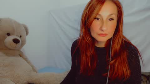 Snapshot of skarlett2072 chatting on January 21, 11:13 am Arlett online show from January 21, 11:13 am