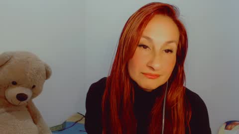 Snapshot of skarlett2072 chatting on January 8, 10:58 pm Arlett online show from January 8, 10:58 pm