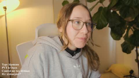 Im Scarlett  ONLINE  5pm-10pm NYC time  online show from April 13, 9:15 pm