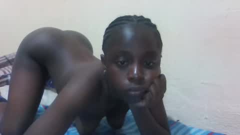 Snapshot of skinny_petite18 chatting on September 26, 7:22 pm Munah online show from September 26, 7:22 pm