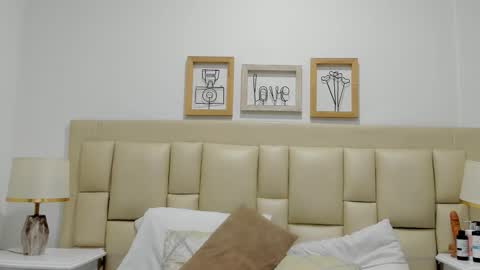 SkinnyGirl online show from January 5, 7:17 pm