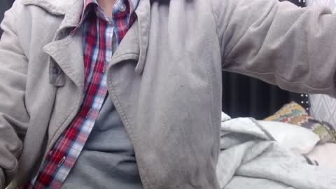Snapshot of skinnyneighbour_ chatting on January 1, 12:22 pm Karla online show from January 1, 12:22 pm