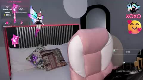 S O F I  online show from October 18, 3:59 pm