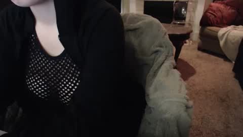 SKYLE   online show from January 5, 5:38 pm