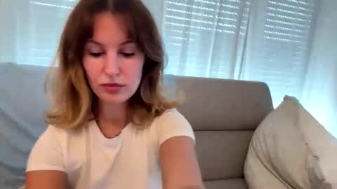 Skye Anomaly online show from November 11, 9:28 am