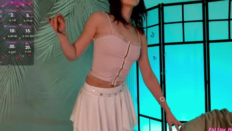 Snapshot of skyeyes__ chatting on February 8, 5:40 am Ann online show from February 8, 5:40 am