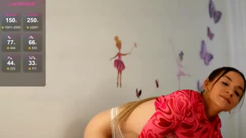 skyeyesluna online show from March 28, 8:36 am