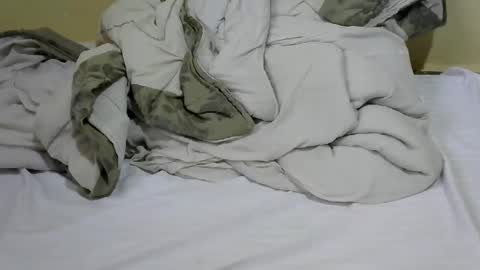 skylar2544 online show from November 18, 1:45 pm