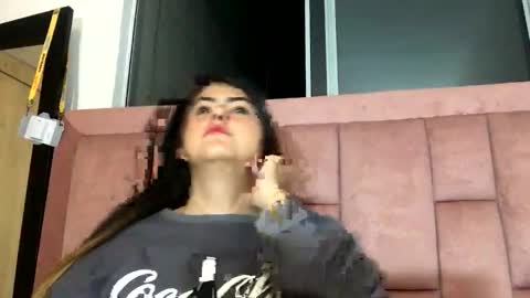 Skyler online show from March 27, 1:51 am