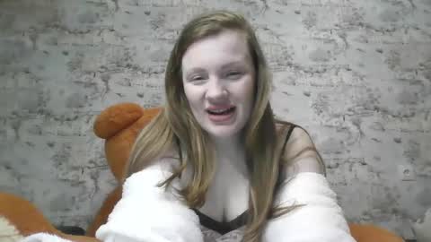 Skyler online show from March 1, 5:27 pm