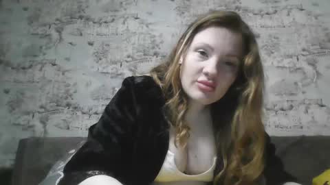 Skyler online show from February 21, 4:59 pm