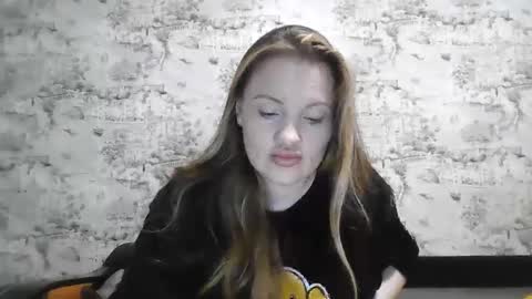 Skyler online show from November 13, 8:52 pm