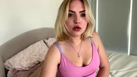 Skyler online show from May 17, 5:34 pm