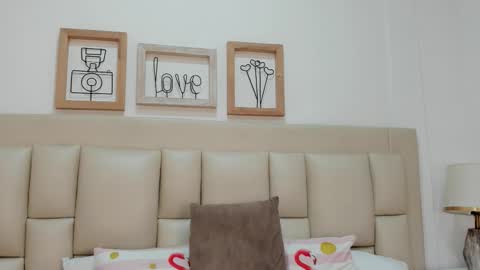 Skyler online show from February 3, 6:40 am