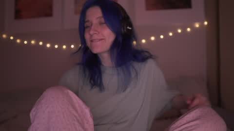 Snapshot of sleepingsonya chatting on January 5, 8:52 pm Sonya online show from January 5, 8:52 pm
