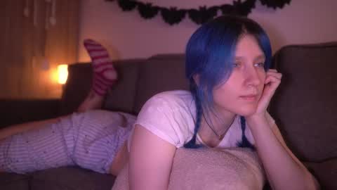 Snapshot of sleepingsonya chatting on October 16, 8:33 pm Sonya online show from October 16, 8:33 pm