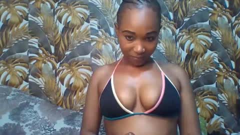 Snapshot of slimy_baiby chatting on September 12, 8:34 am slimy_baiby online show from September 12, 8:34 am