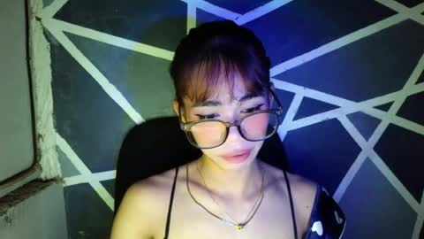 sluttypatotie online show from July 3, 8:20 am