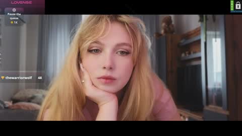 Emily online show from November 12, 11:41 am