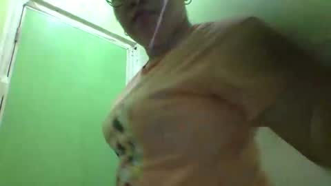 Lovewella online show from April 5, 2:32 am