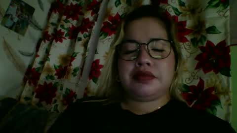 Lovewella online show from November 17, 7:42 am