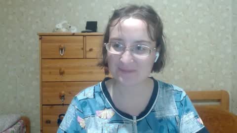 smart_rose online show from March 11, 8:33 pm