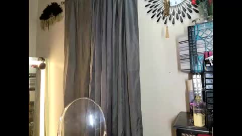 smashinganna916 online show from February 11, 3:20 am