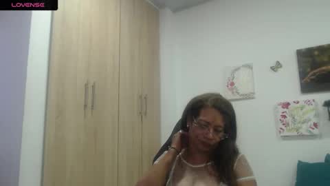 Smileth online show from March 29, 5:01 pm