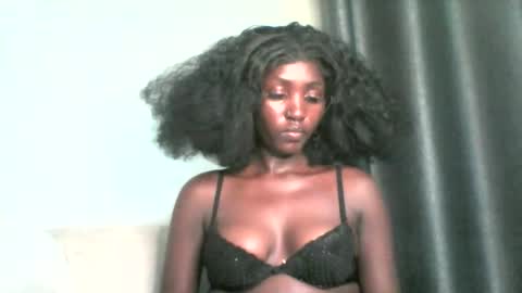 Snapshot of smileykesh chatting on September 14, 8:29 pm smileykesh online show from September 14, 8:29 pm