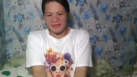 smilinglady27 online show from November 9, 6:09 am