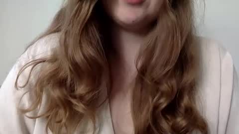 smokeshow3 online show from September 28, 8:03 pm