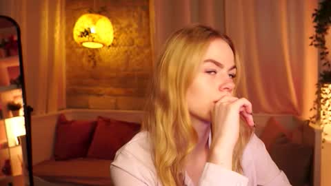 Hanna online show from October 2, 8:30 am