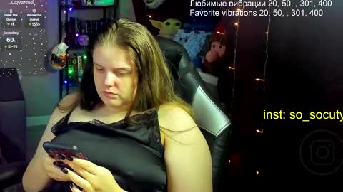 Snapshot of so_cute777 chatting on March 1, 11:58 pm so cute777 online show from March 1, 11:58 pm