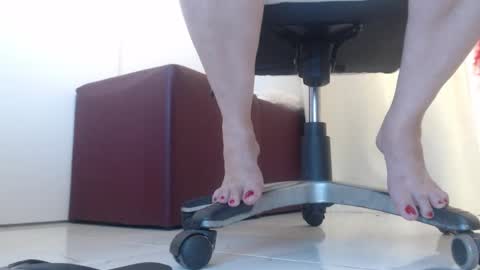 soffi_hott online show from November 30, 3:49 pm