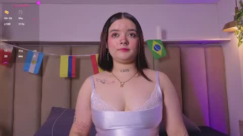 sofi_oaks online show from June 22, 7:22 pm