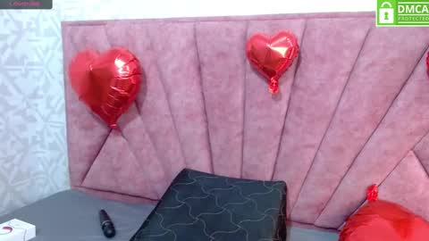 Snapshot of sofi_sweet09 chatting on February 14, 5:25 pm Susy online show from February 14, 5:25 pm