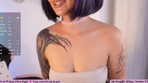 Sofi online show from April 10, 8:37 pm