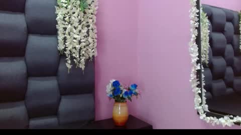 Snapshot of sofia_hernandeez_ chatting on February 5, 2:40 am Sofi online show from February 5, 2:40 am