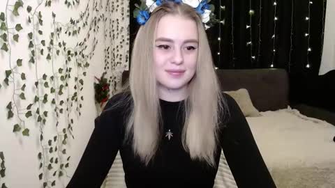 Snapshot of sofia_rosemary chatting on January 18, 1:18 pm sofia_rosemary online show from January 18, 1:18 pm