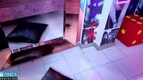 Sofia Sstone online show from November 15, 11:11 am