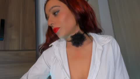 laura online show from December 28, 3:26 am