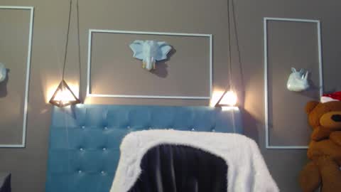 Sofa online show from November 22, 11:13 am