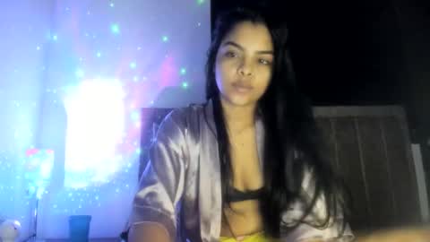 Danna Sofia online show from October 5, 3:00 am