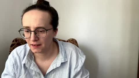 Sofia online show from April 2, 2:14 pm